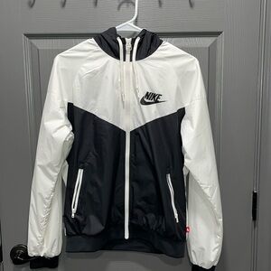 Nike Windrunner Black and White lightweight jacket. Size Large.